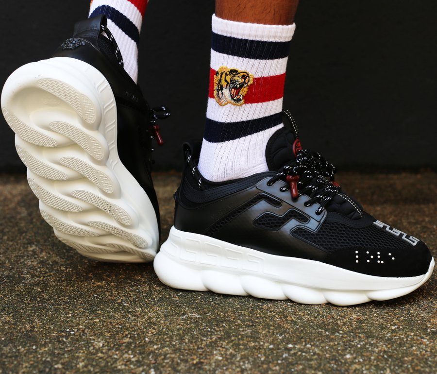 versace chain reaction black and white