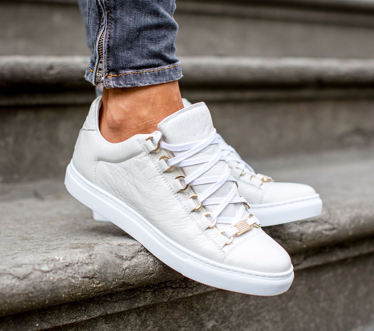 Sale: Balenciaga Leather Low "Off White" Sneaker Shouts