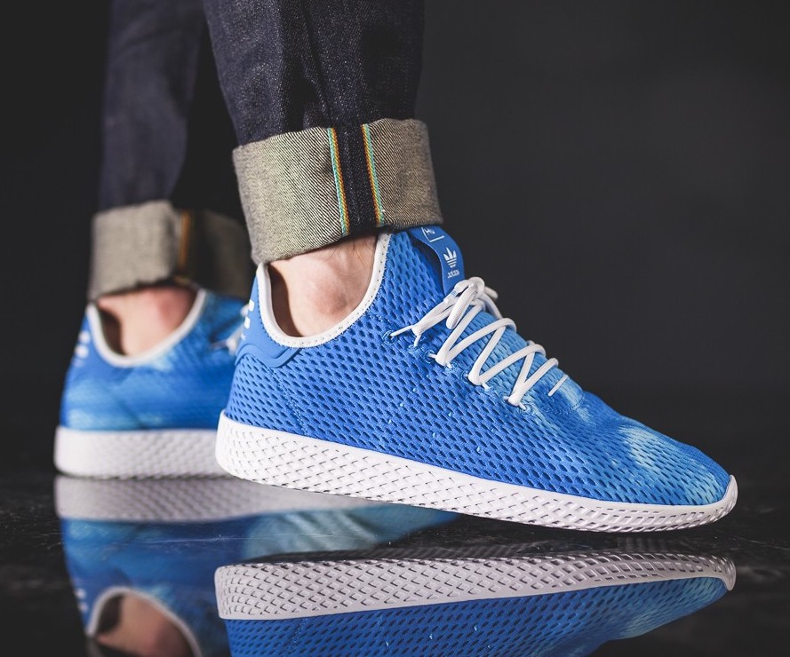 cocodrilo Escalera Enjuague bucal On Sale: Pharrell x adidas Tennis Hu "Blue" — Sneaker Shouts