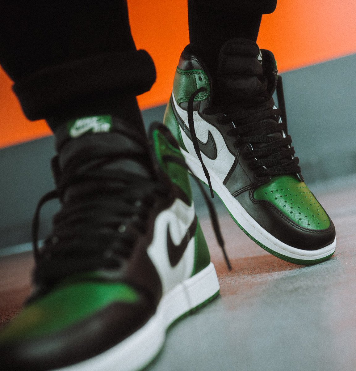 jordan 1 pine green footaction