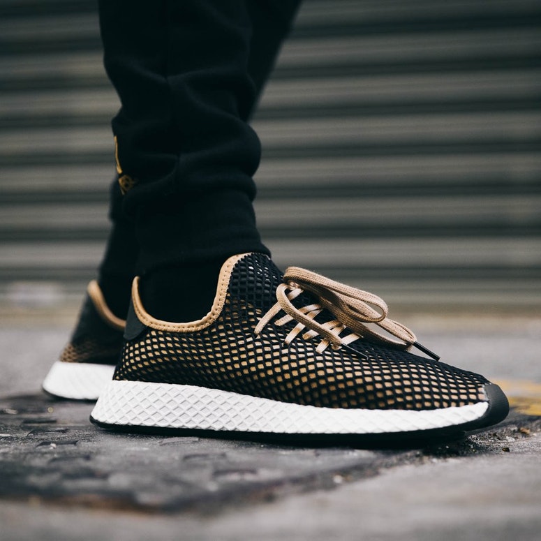 On Sale adidas Deerupt Trainer