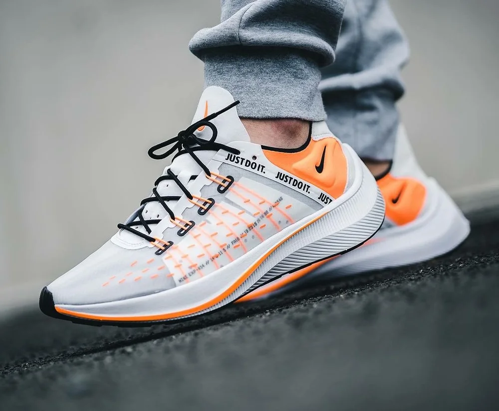 Sportswear кроссовки. Exp Naik. Кроссовки найк Пинтерест. Кроссовки Ульяна. Жёлтые кроссовки adidas Jast do it.