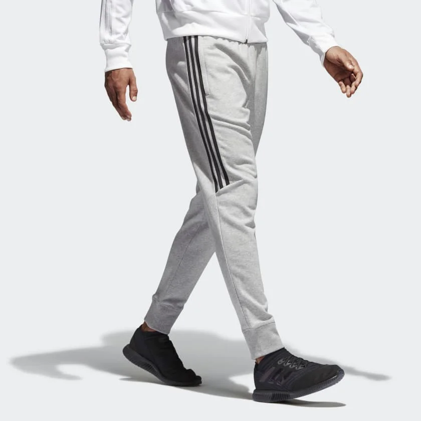 Tiro_17_Sweat_Pants_Grey_DH7084_25_model.jpg