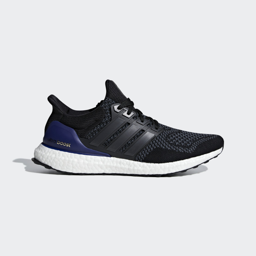 Ultraboost_Shoes_Black_G28319_01_standard.jpg