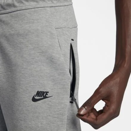 sportswear-tech-fleece-mens-fleece-shorts-Dmdg11-2.jpg
