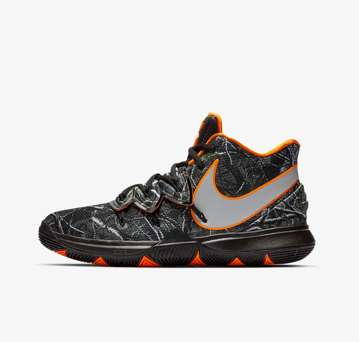 grade school kyrie 5