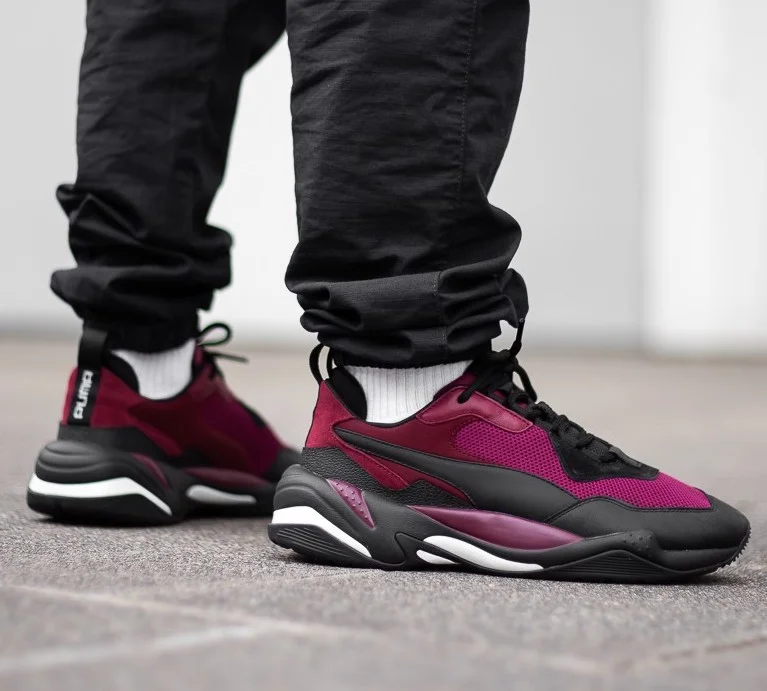 maroon pumas