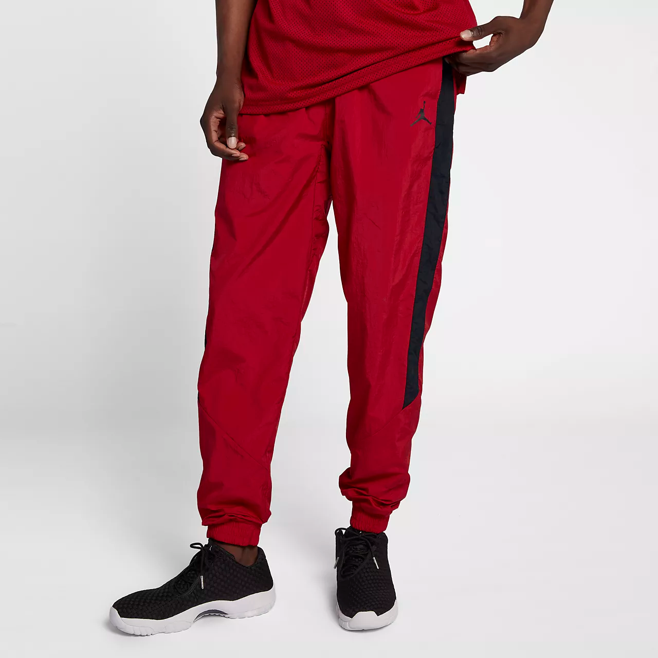 jordan-sportswear-diamond-mens-track-pants-04SncT.png