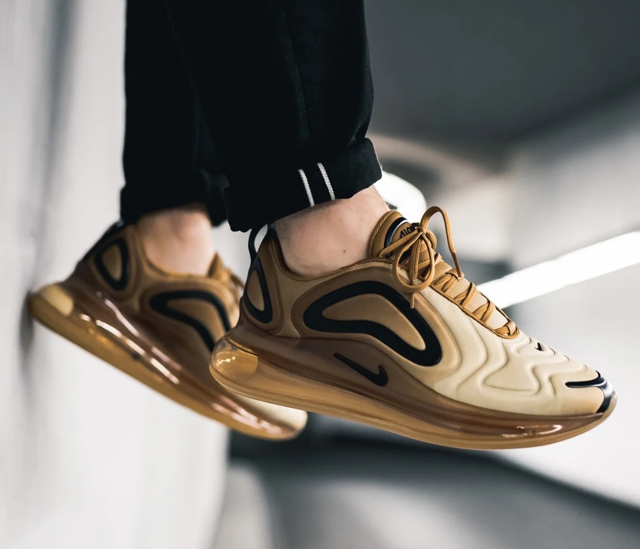 air max 720 wheat