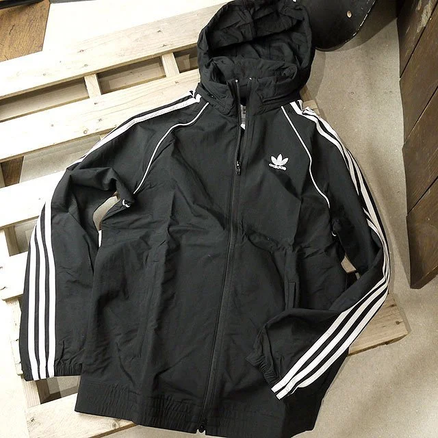 sst windbreaker adidas