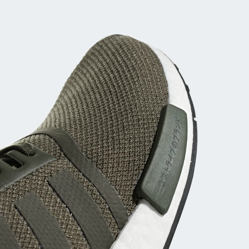 NMD_R1_Shoes_Green_BD7755_41_detail.png