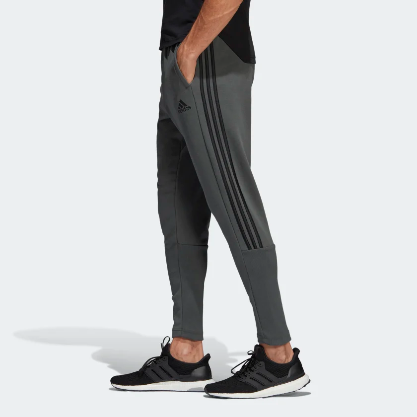 adidas 3 stripes tiro