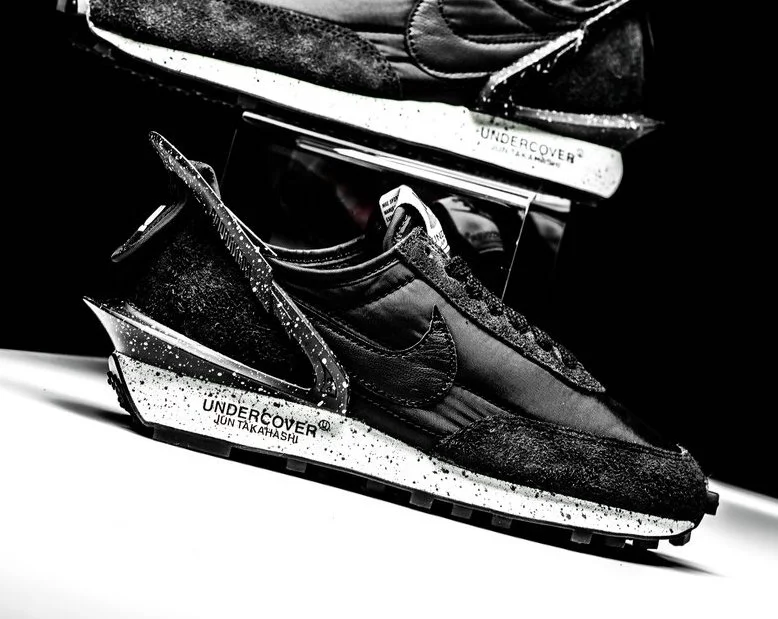 undercover daybreak black