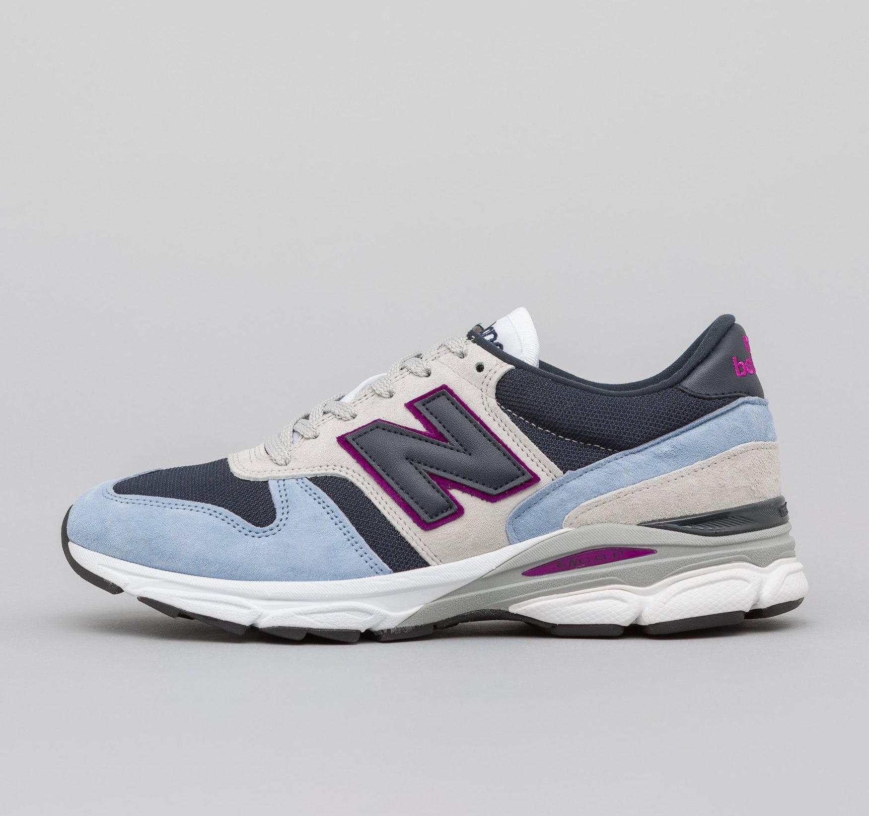 new balance 770.9