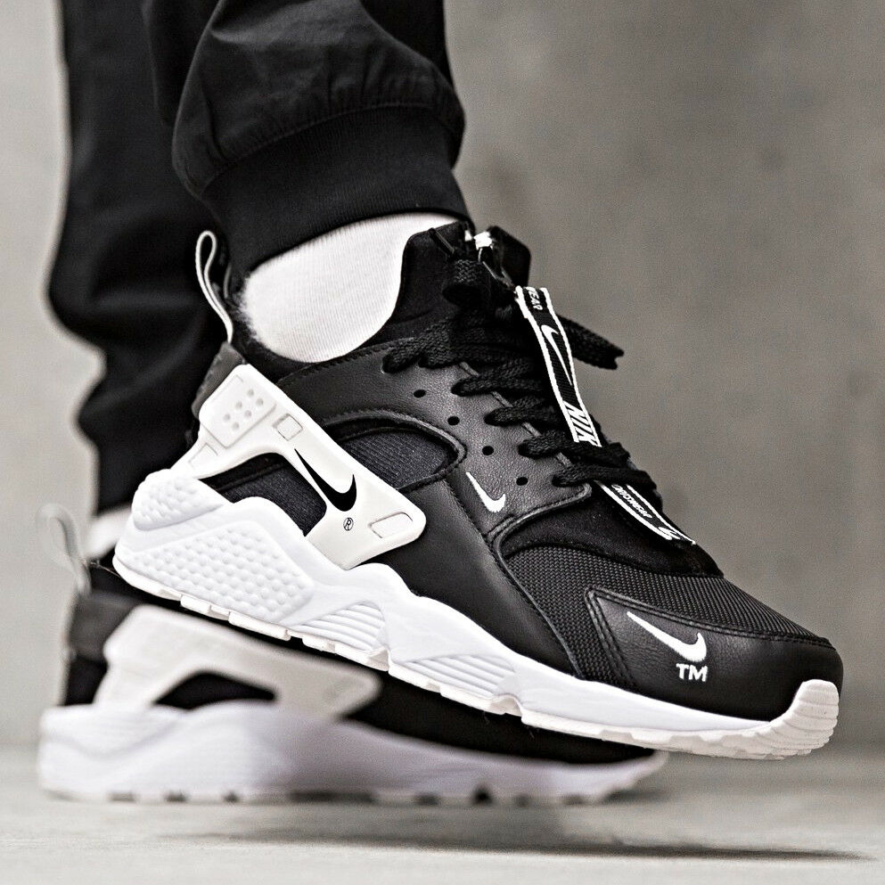 Inferir Salón Por On Sale: Nike Air Huarache Premium Zip "Black" — Sneaker Shouts