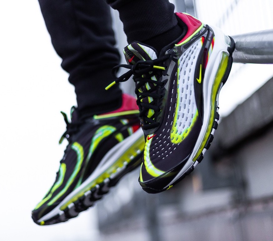 black air max deluxe
