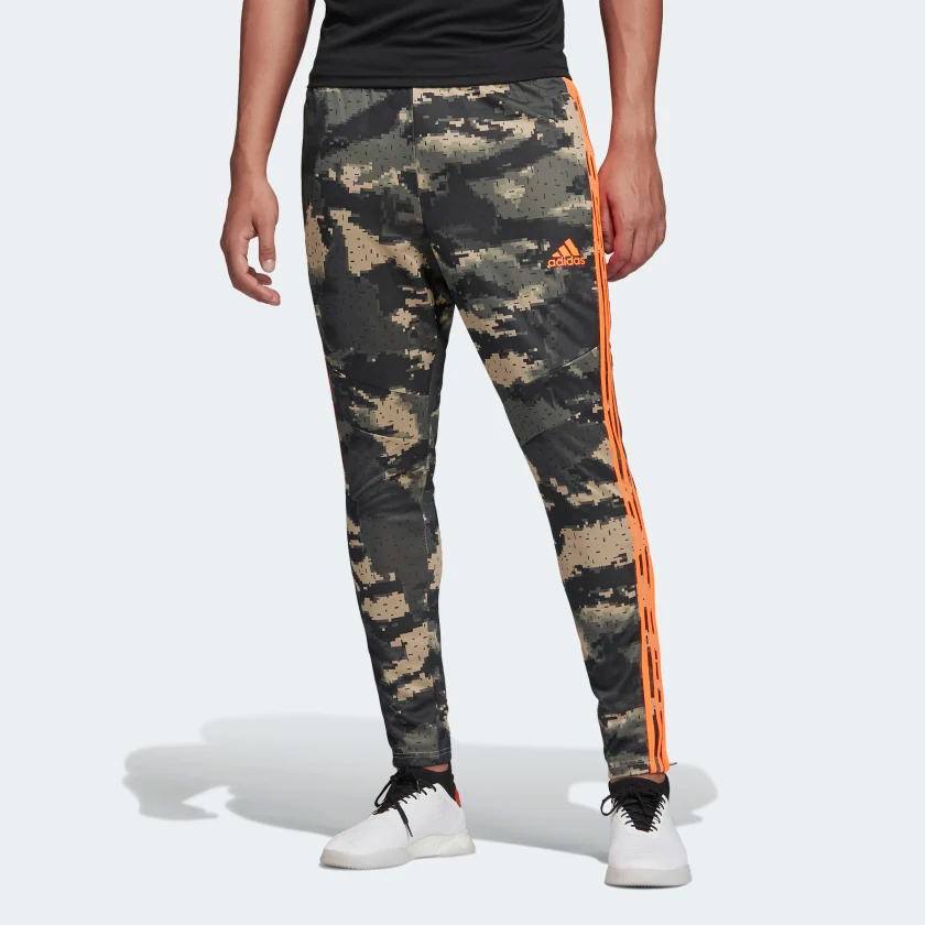 Tiro_19_Camo_Training_Pants_Green_FK4494_21_model.png