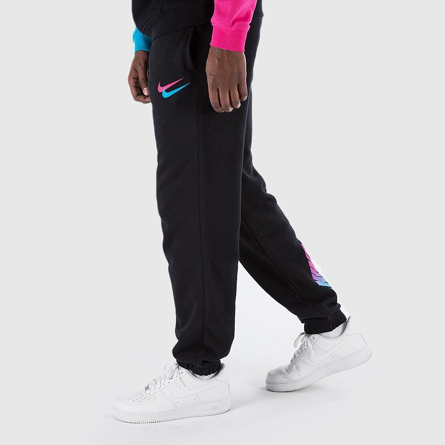 nike_ci3321-010_01.jpg