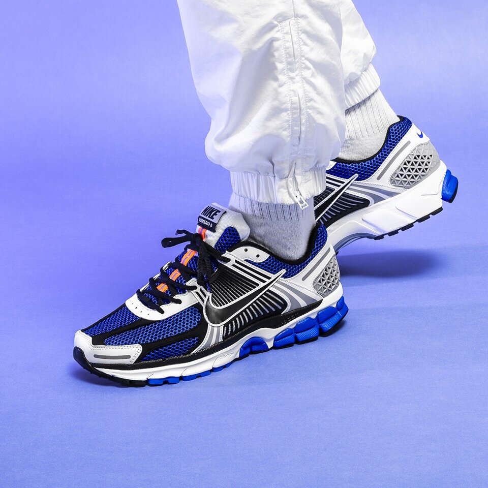 nike vomero 5 blue