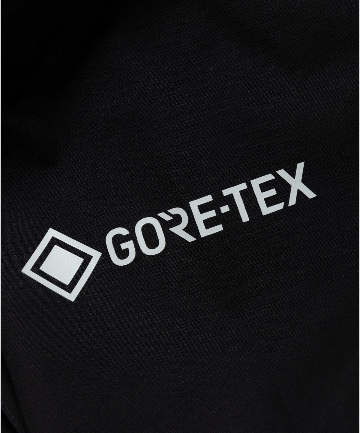 veste-adidas-x-undefeated-gtx-dy3263-36.png