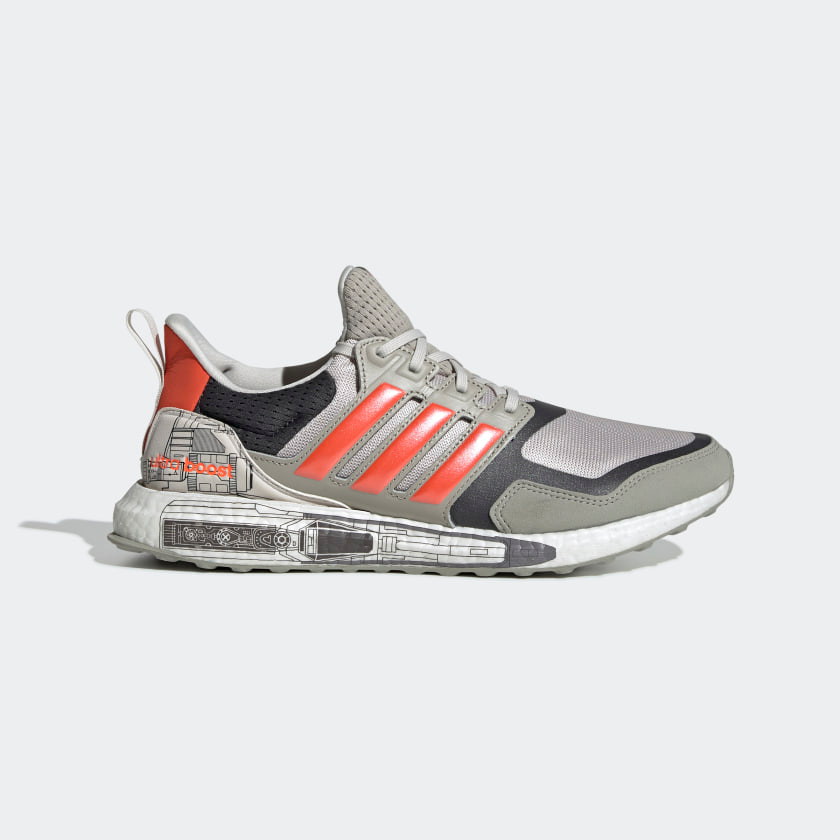 Ultraboost_SandL_Star_Wars_Brown_FW0536_01_standard (1).png