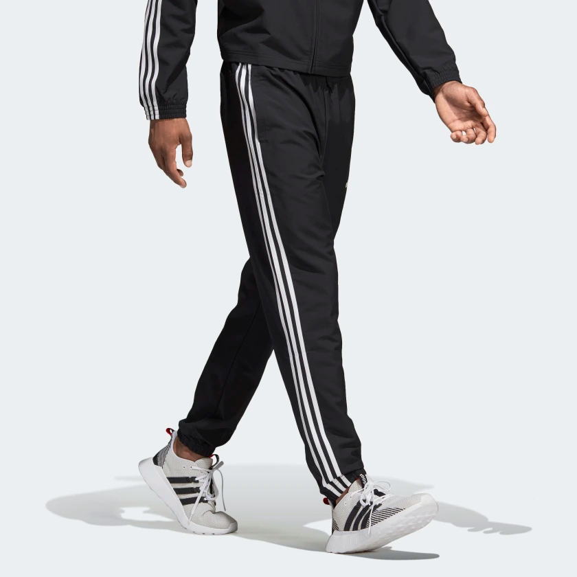 Essentials_3_Stripes_Wind_Pants_Black_DQ3100_25_model.png
