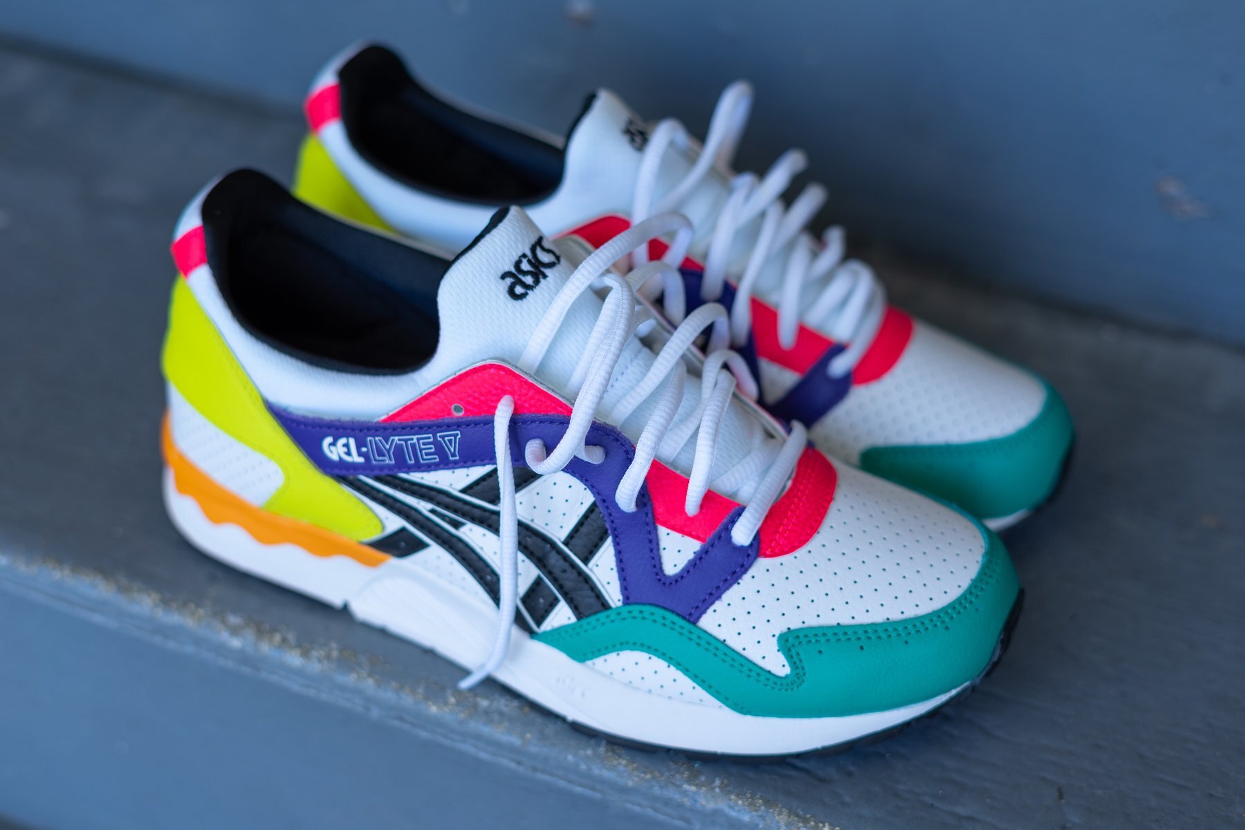 On Sale: ASICS Gel Lyte V \