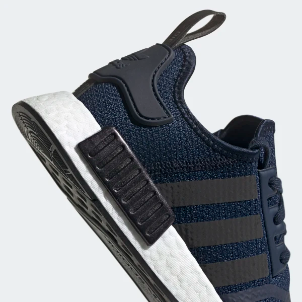 collegiate navy nmd r1