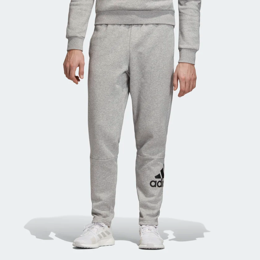 Must_Haves_Badge_of_Sport_Fleece_Pants_Grey_DQ1447_21_model.png