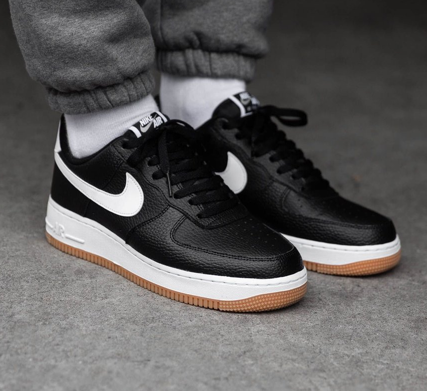 air force 1 low black white gum