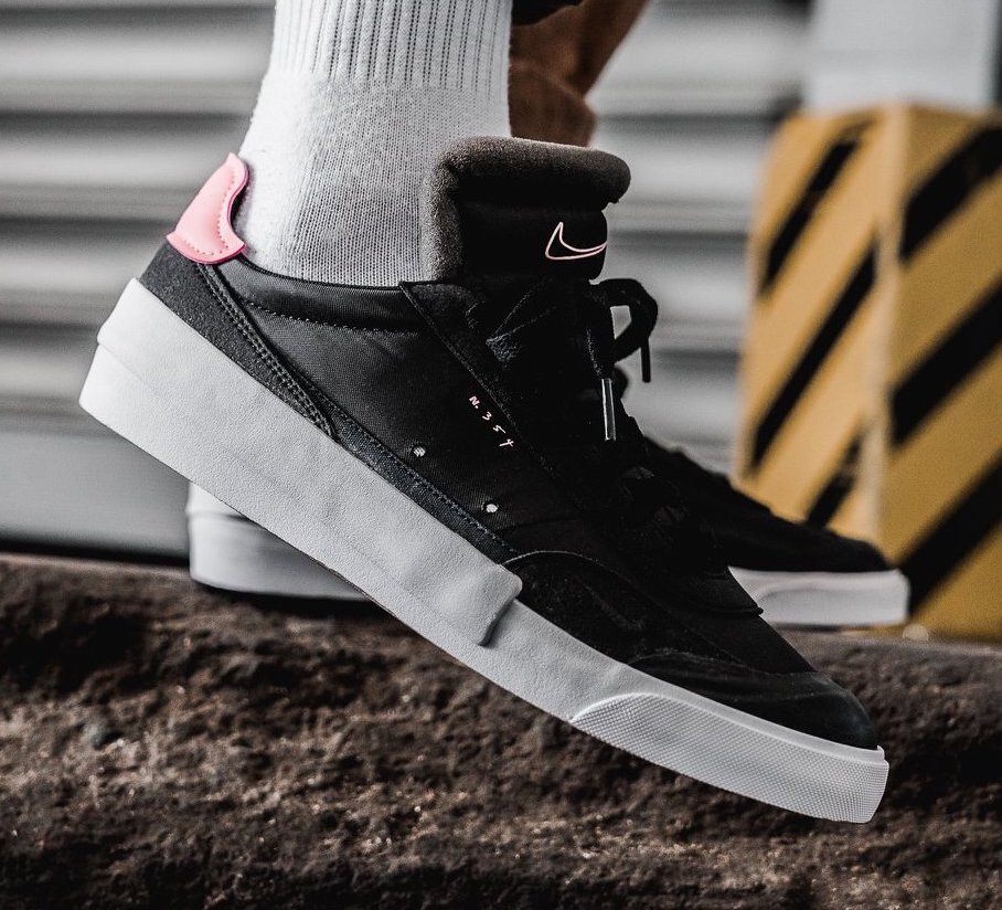 Más Correctamente Canguro On Sale: Nike Drop Type LX "Black" — Sneaker Shouts
