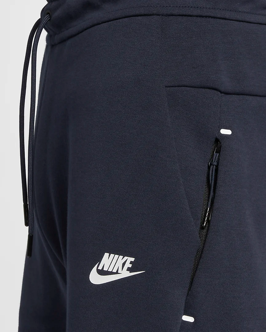 sportswear-tech-fleece-mens-shorts-Dmdg11 (5).png