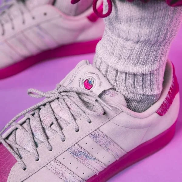 Chicago_Plays_Harder_Chicago_Works_Harder_Superstar_Shoes_Grey_FX3464_HM2 (1).jpg