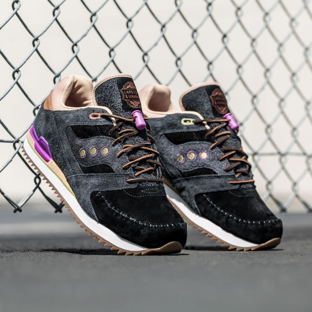 saucony courageous