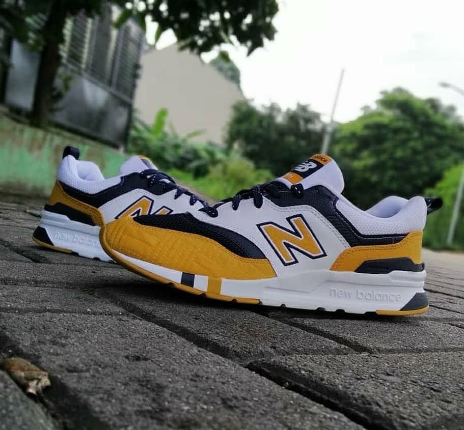 new balance 997h yellow