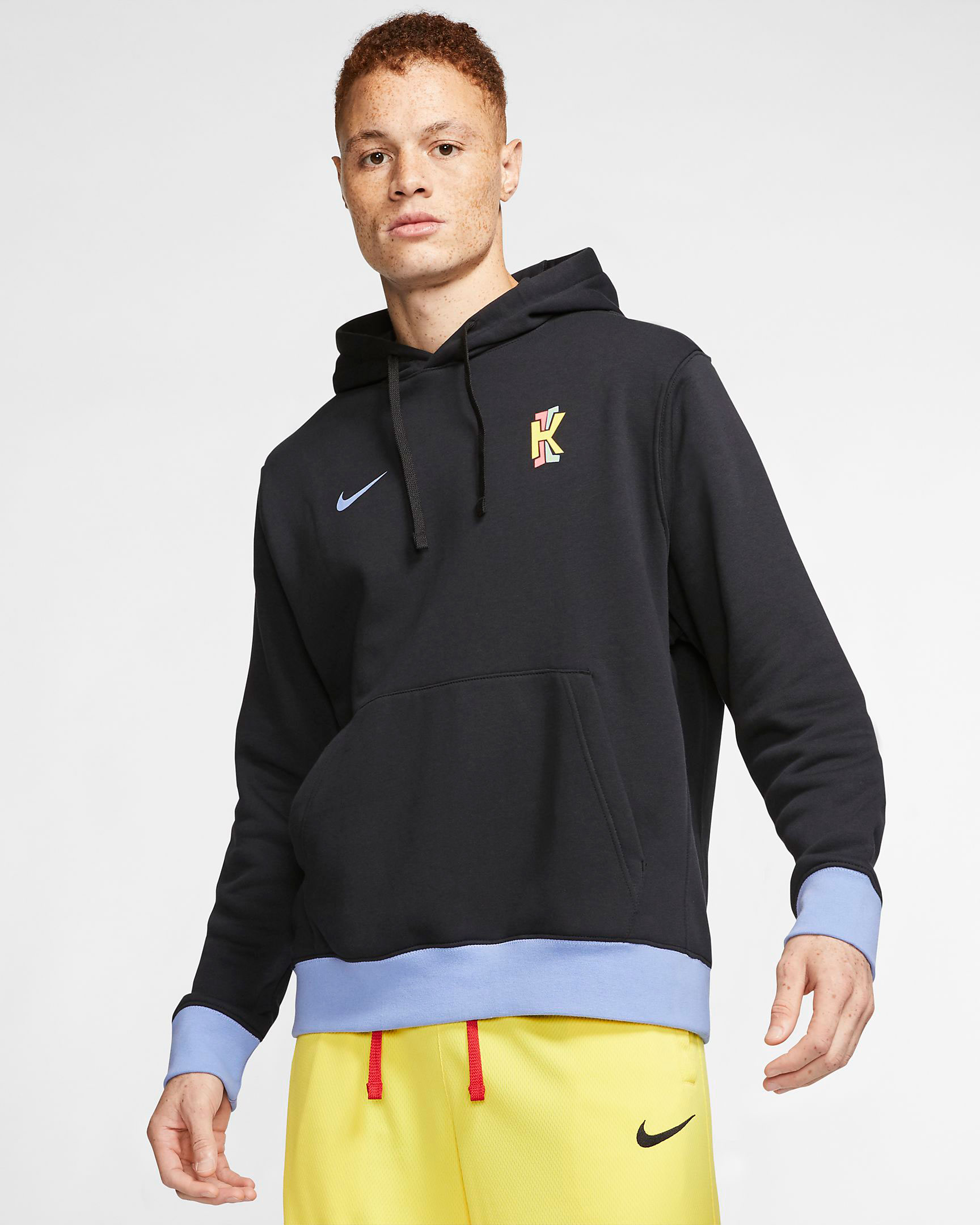 spongebob-nike-kyrie-pineapple-house-hoodie-1.png