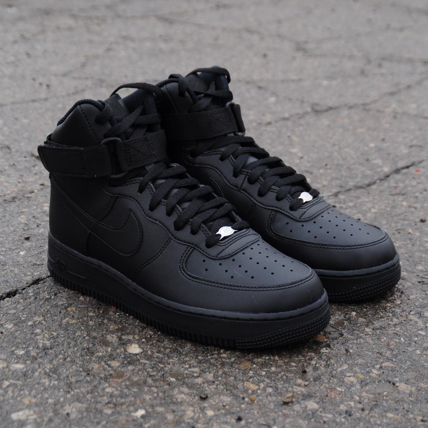 air force 1 high triple black