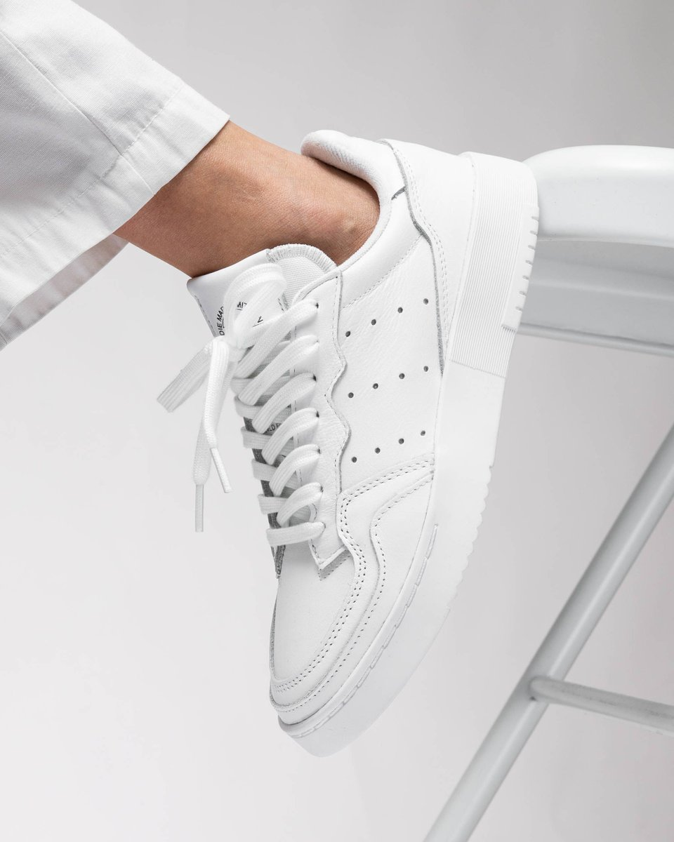 adidas supercourt triple white