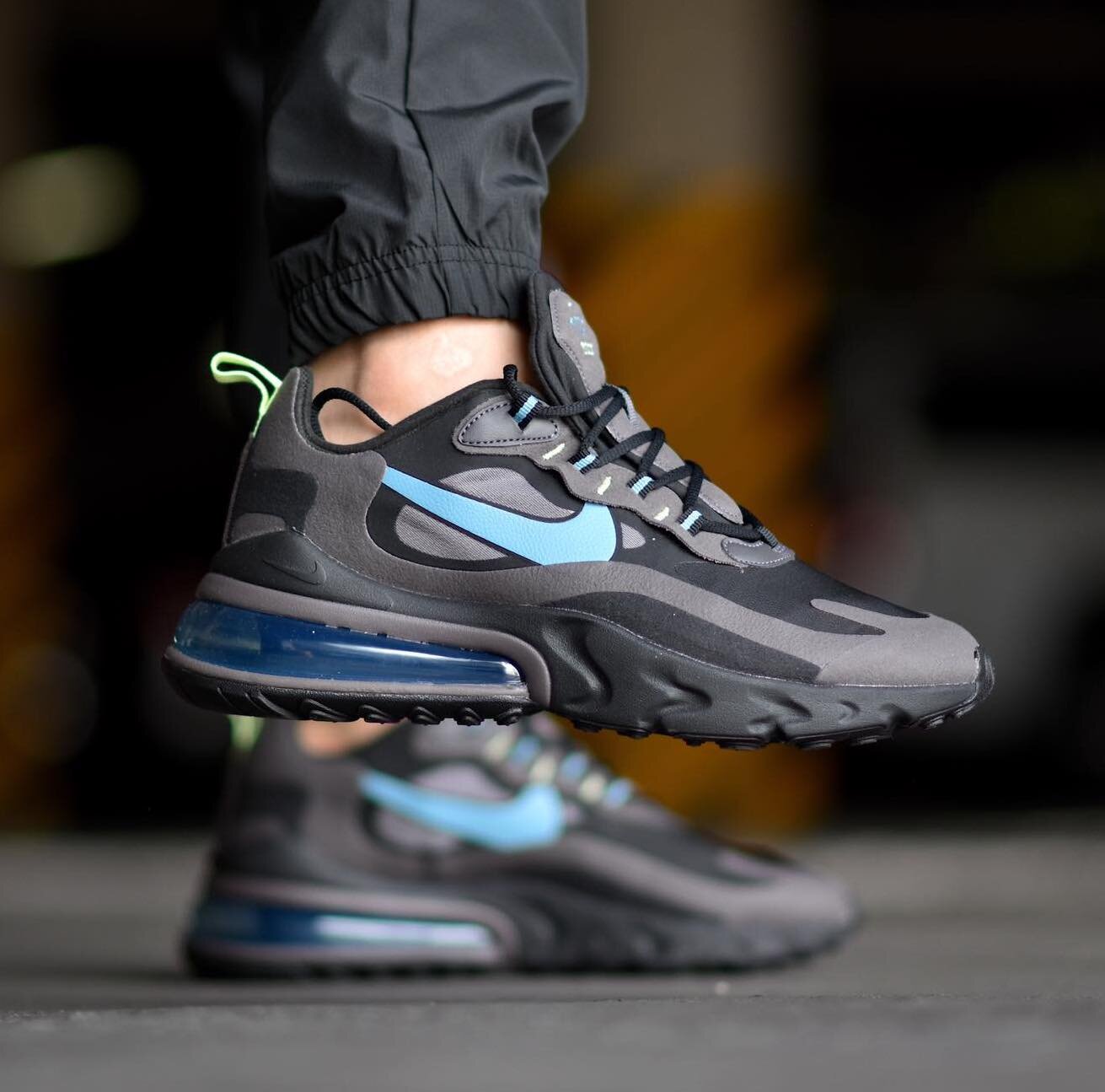 nike air max 270 react black thunder grey