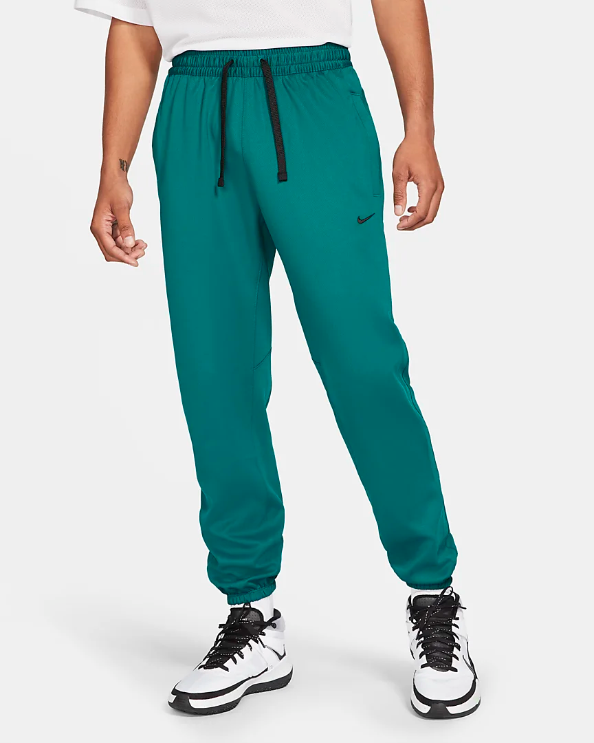 nike therma basketball jogger pants