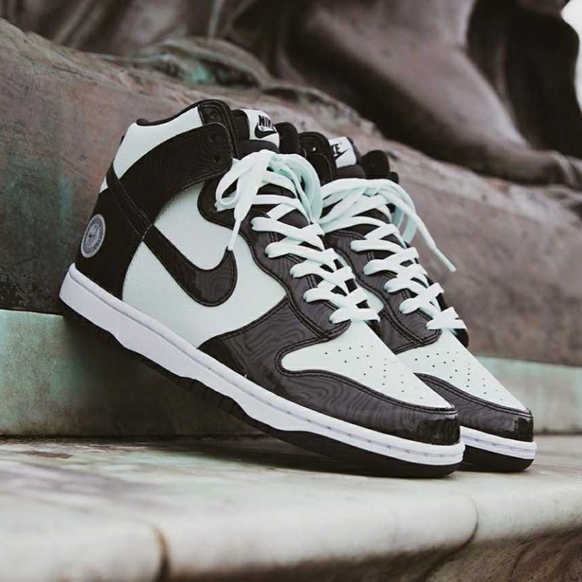 Nike dunks top all star