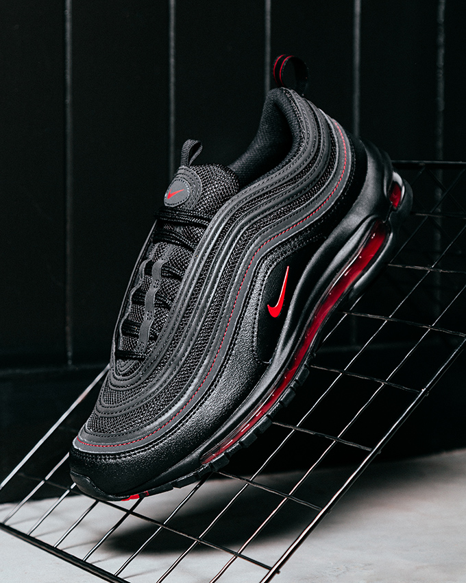 Restock: Nike Air Max 97 "Black Red" — Sneaker