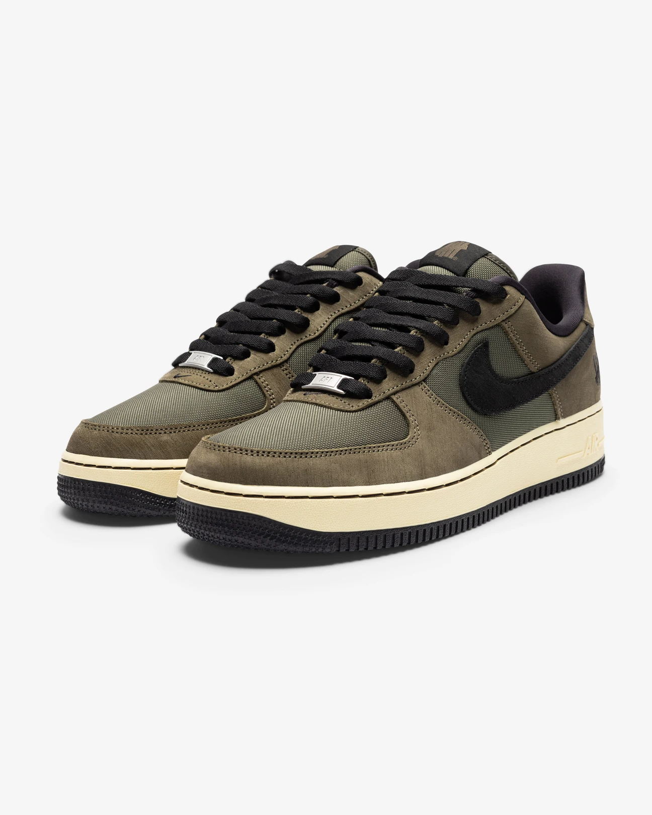 Now Available: Undefeated x Nike Air Force 1 Low 