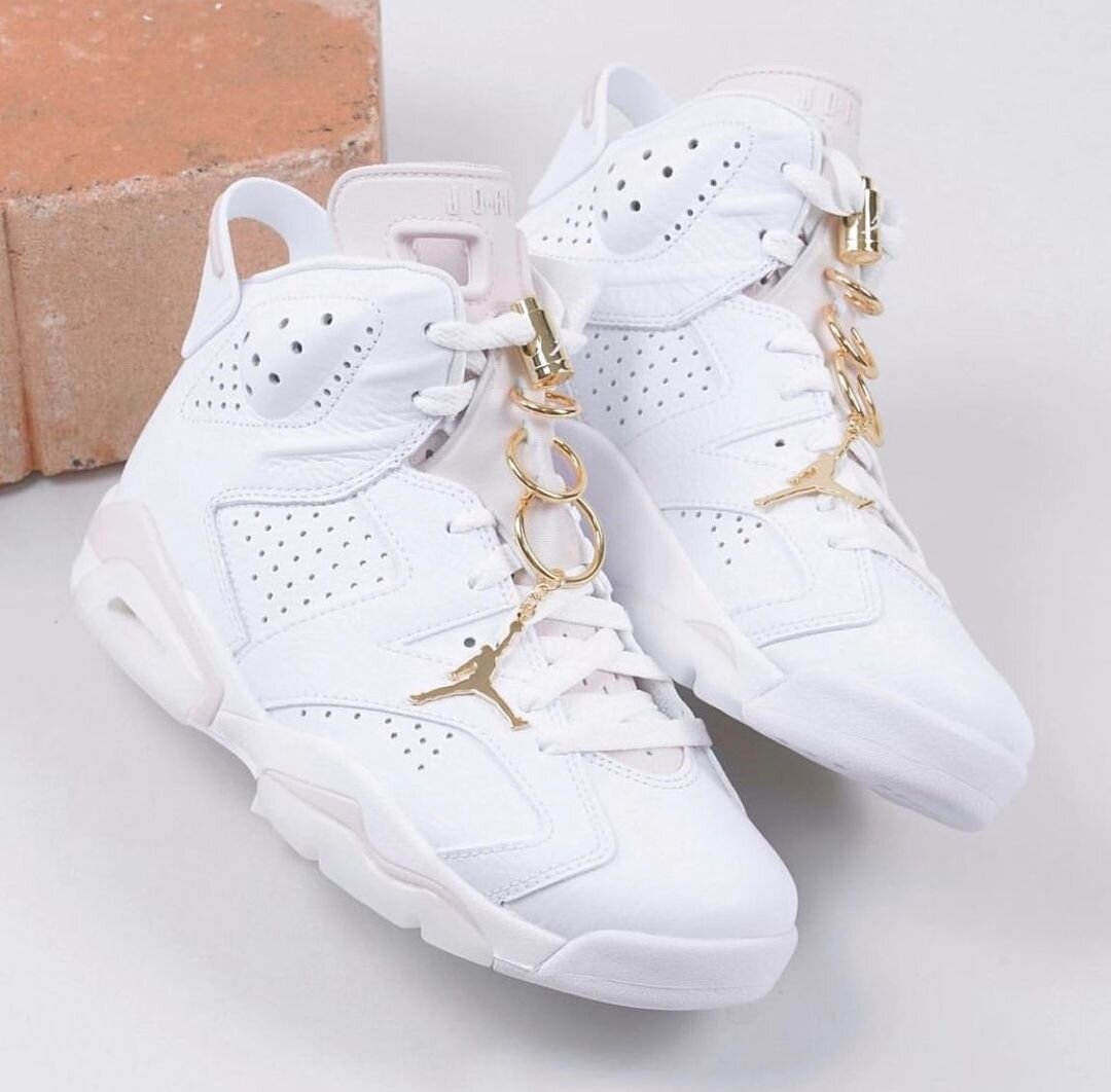 air jordan six gold hoops