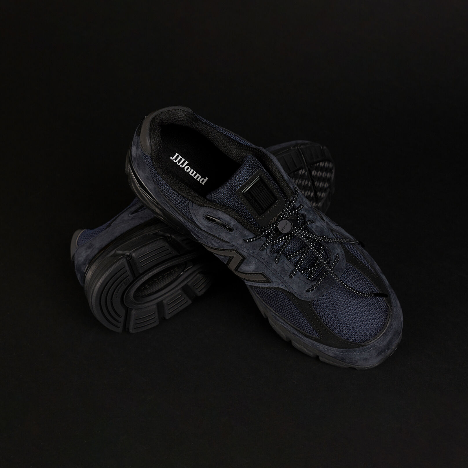 12977_Comp_E_Image1.png
