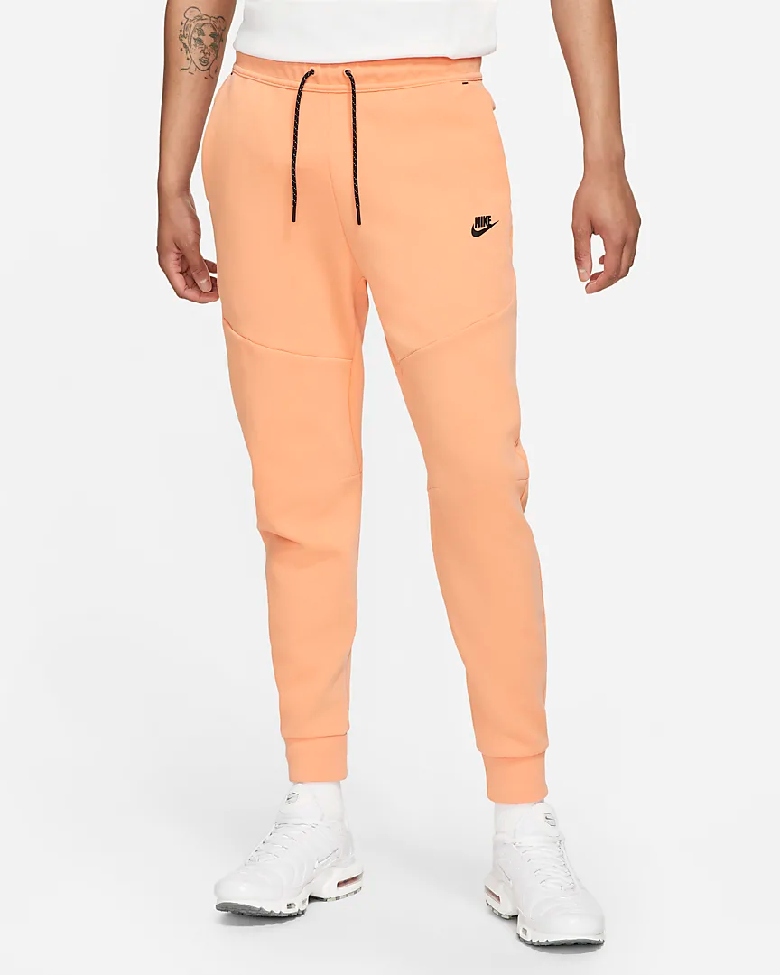 Over 50% OFF the Nike Washed Tech Fleece Joggers — Sneaker Shouts