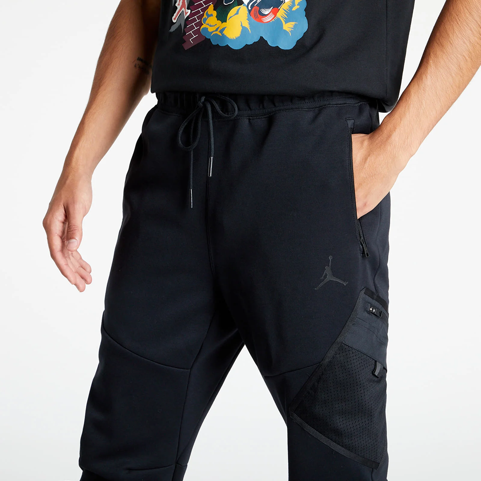 Over 50% OFF the Air Jordan Statement Fleece Pants 