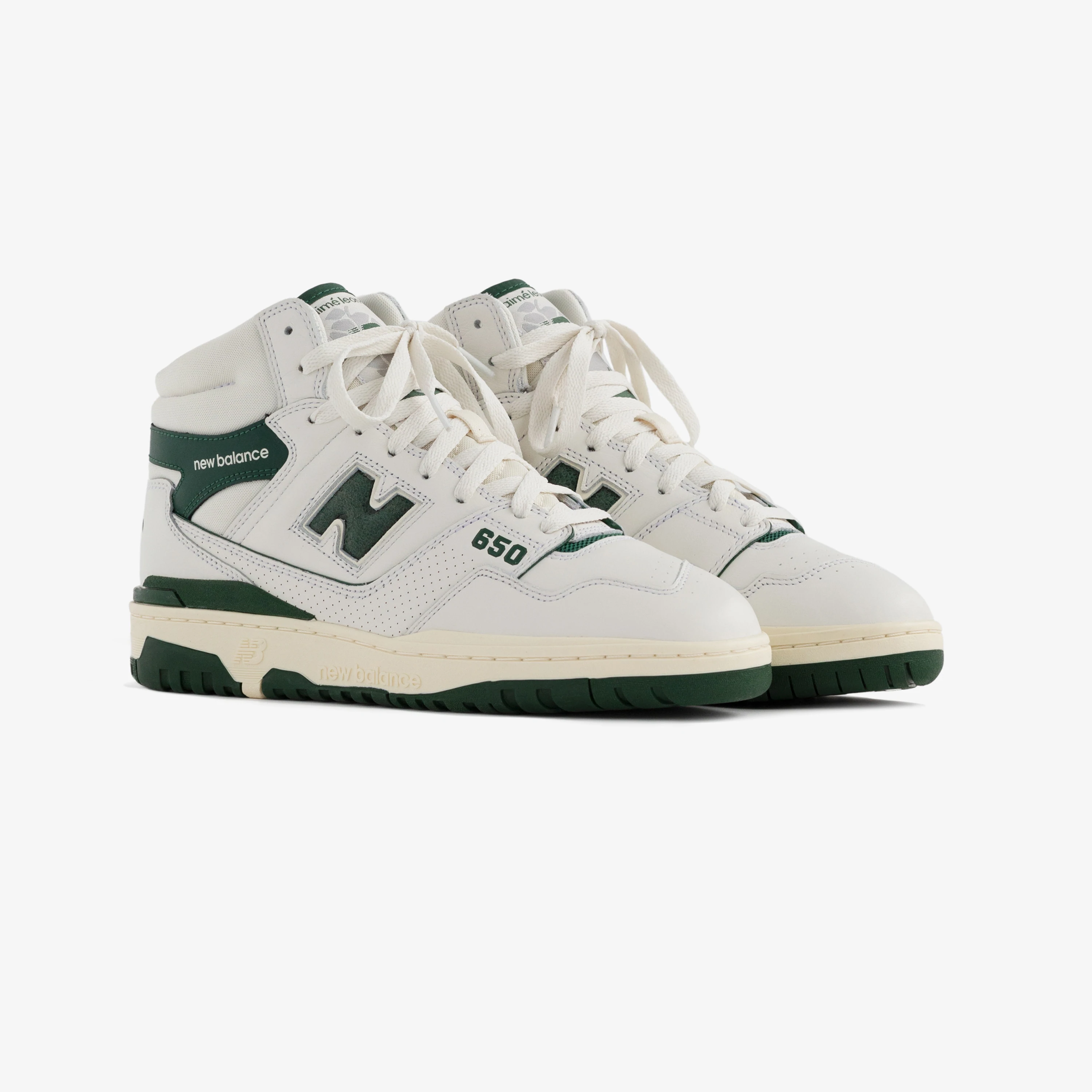 Aime_FW21_NB650_Shoes_0GREEN3_RESIZED_3200x.png