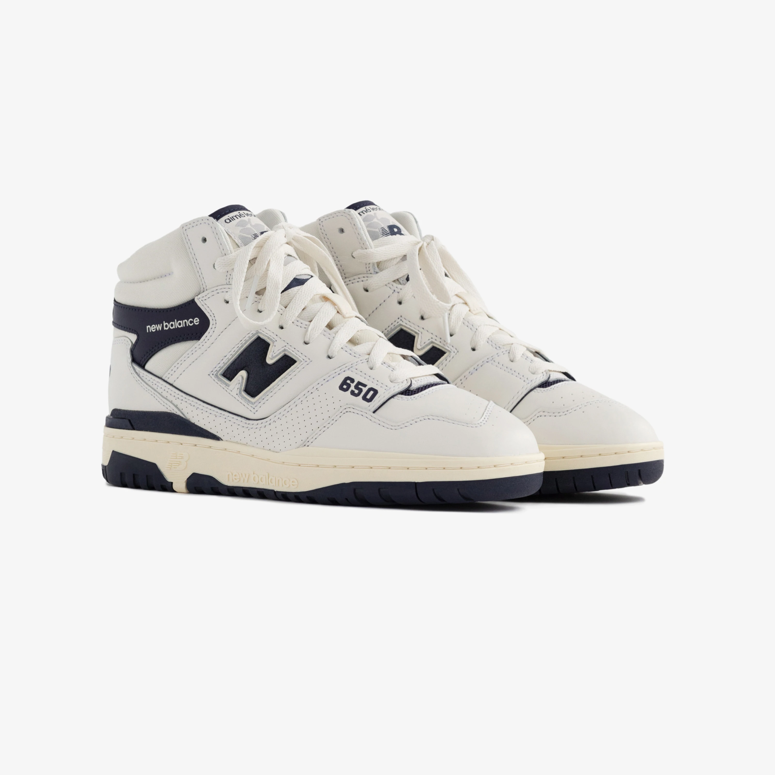 Aime_FW21_NB650_Shoes_19copy_3200x.png