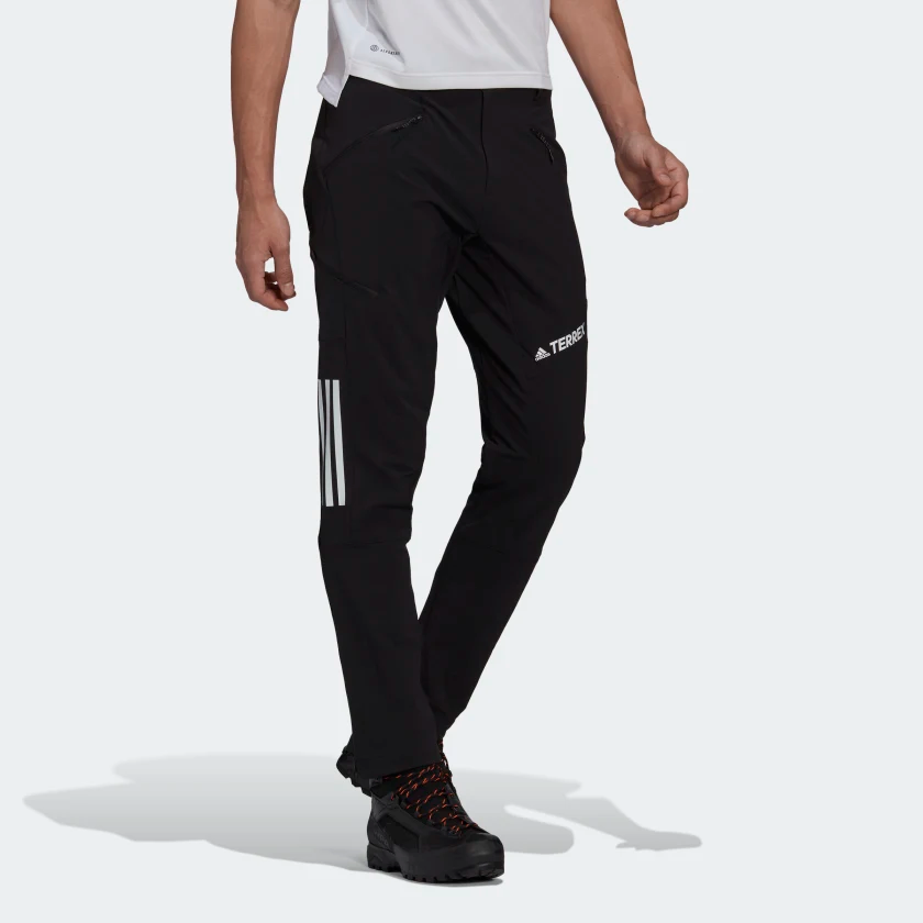 Techrock_Mountaineering_Pants_Black_H55940_21_model.png
